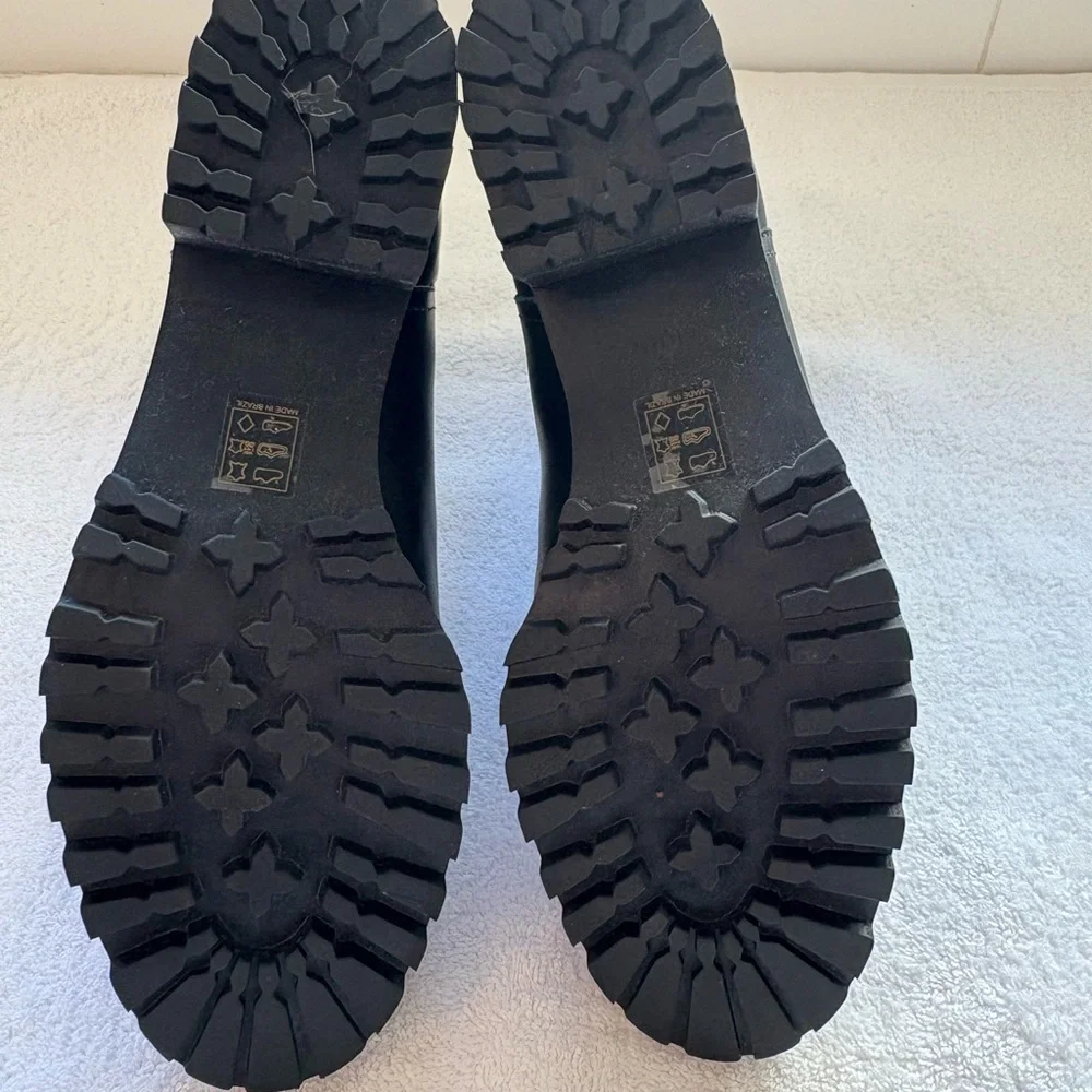 Soludos Black Greenpoint Chelsea Boot Size 10 with Box - Picture 8 of 13